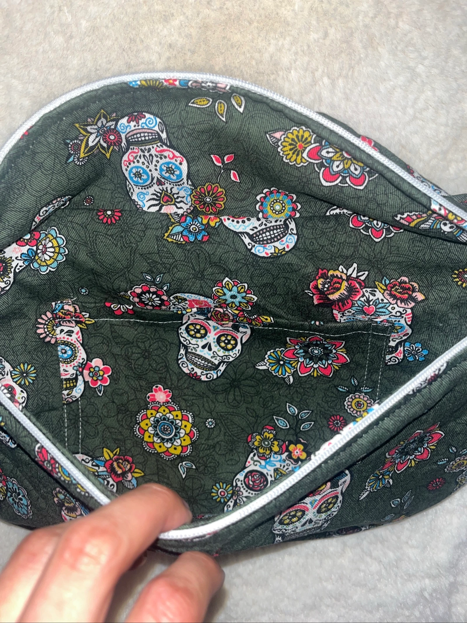 Riñonera con diseño de calavera – photo 3